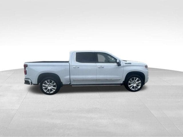 2026 Chevrolet Silverado 1500 High Country — photo 1 of 5