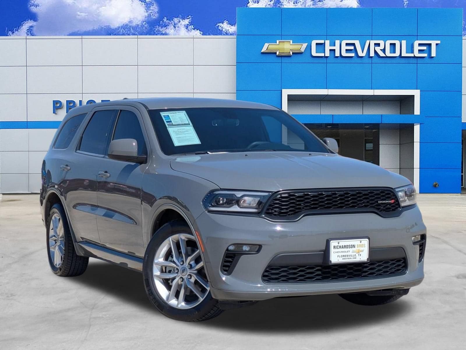 2022 Dodge Durango GT — photo 1 of 31