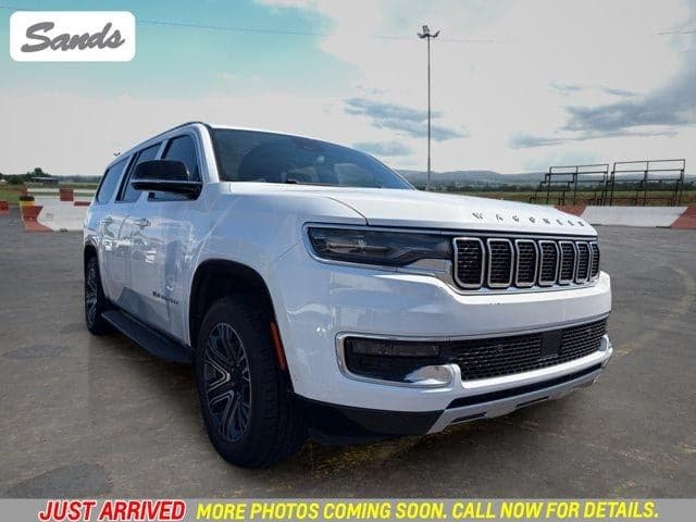 2024 Jeep Wagoneer L Series II — photo 1 of 15