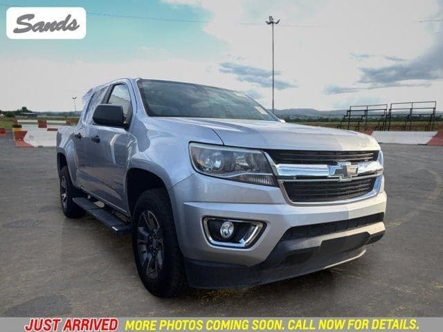 2017 Chevrolet Colorado 4WD WT — photo 1 of 14