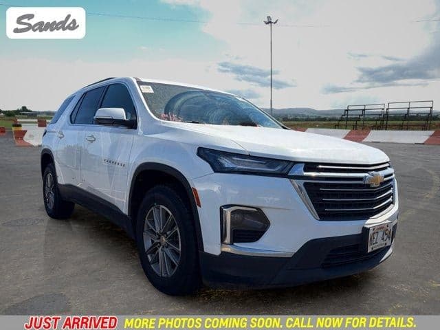 2023 Chevrolet Traverse LT Cloth — photo 1 of 15