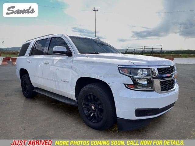 2019 Chevrolet Tahoe LT — photo 1 of 14