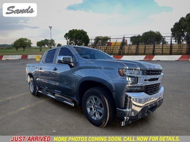 2020 Chevrolet Silverado 1500 LT — photo 1 of 13