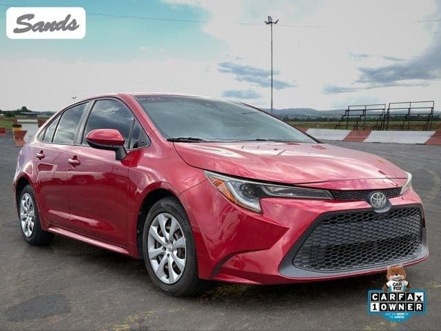 2021 Toyota Corolla LE — photo 1 of 5