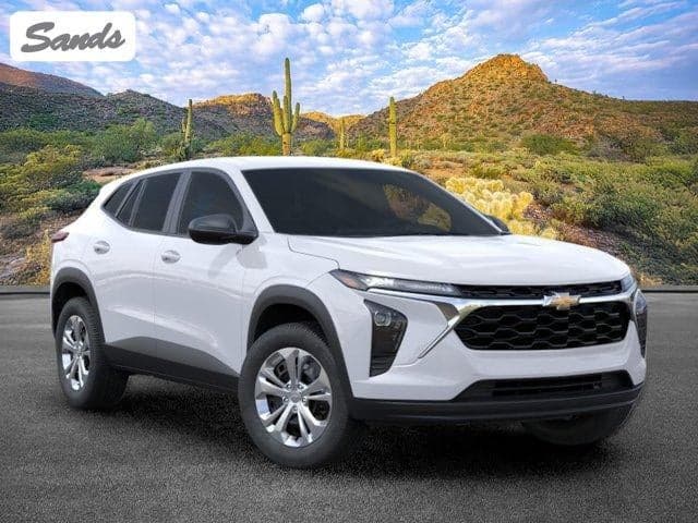 2026 Chevrolet Trax LS — photo 1 of 29