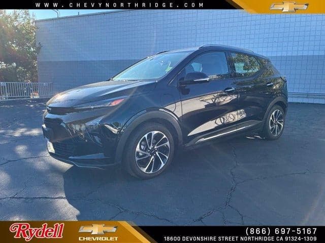 2023 Chevrolet Bolt EUV Premier — photo 1 of 5