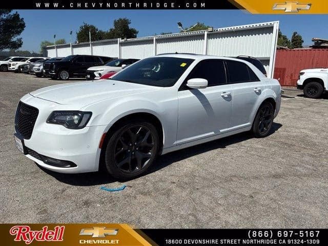 2022 Chrysler 300 300S — photo 1 of 4