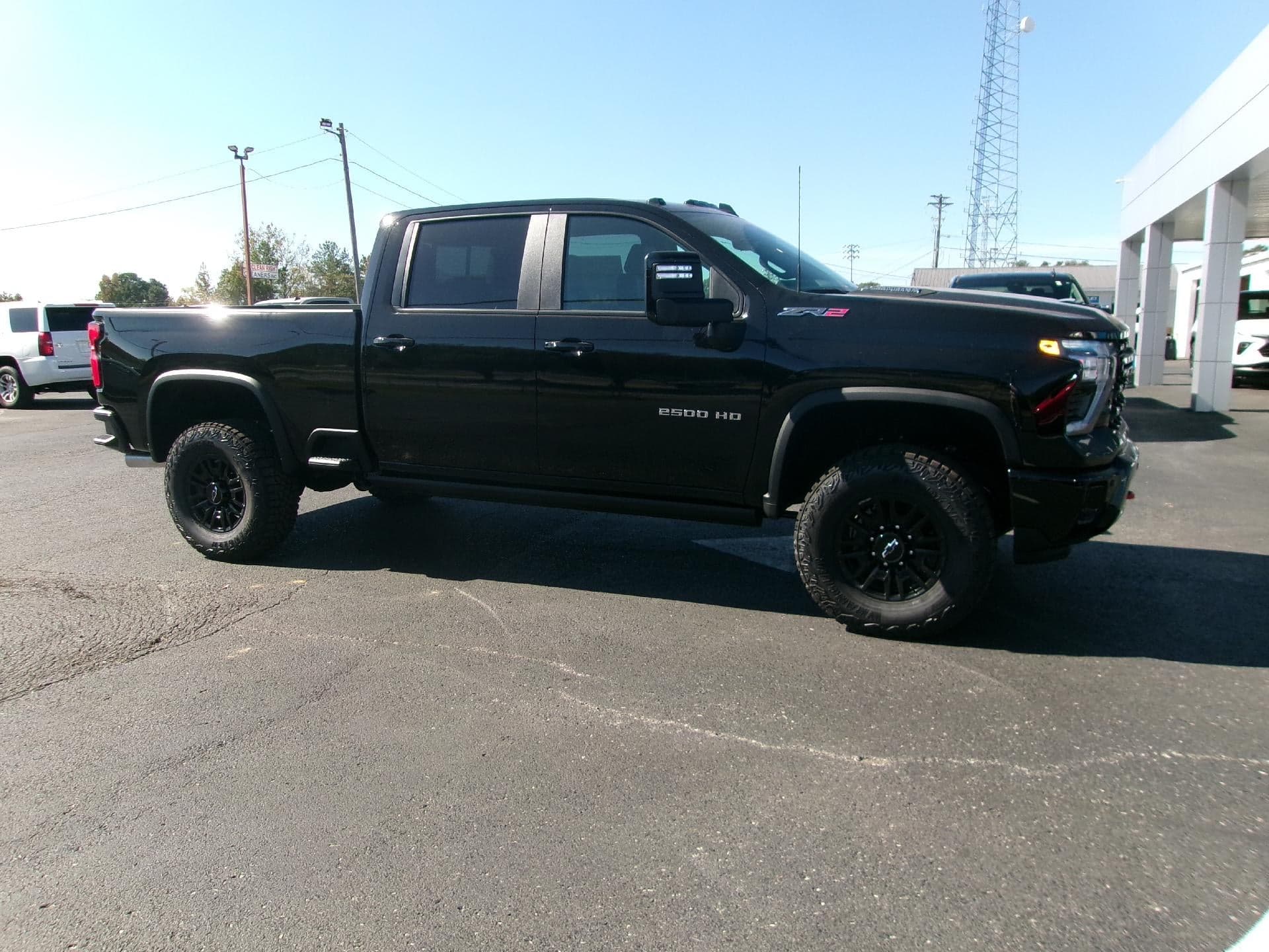 2026 Chevrolet Silverado 2500HD ZR2 — photo 1 of 5