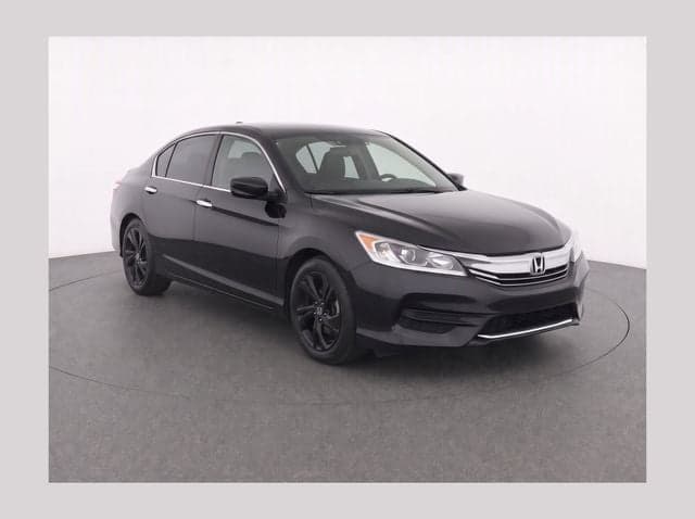 2017 Honda Accord Sedan LX — photo 1 of 8