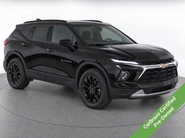 2024 Chevrolet Blazer LT — photo 1 of 5