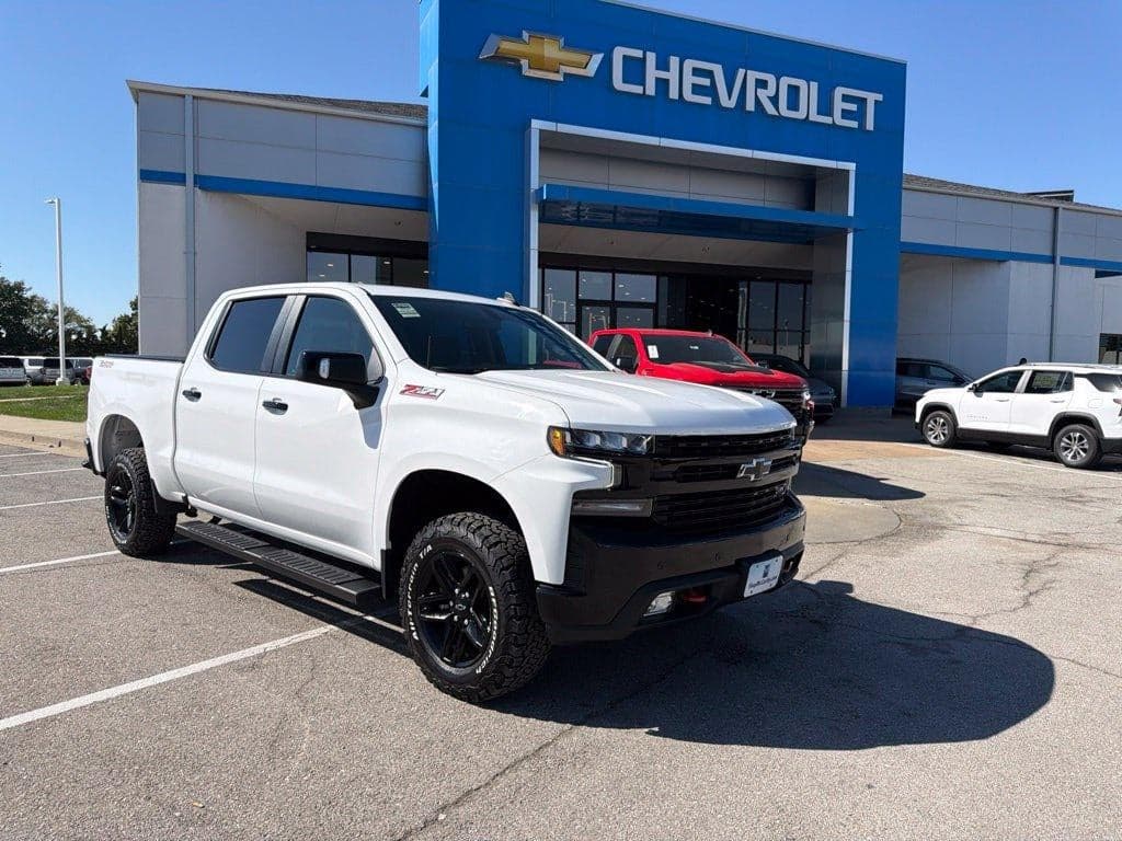 2022 Chevrolet Silverado 1500 LTD LT Trail Boss — photo 1 of 5