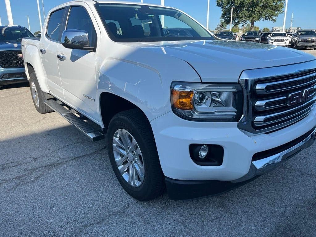 2017 GMC Canyon 4WD SLT — photo 1 of 5