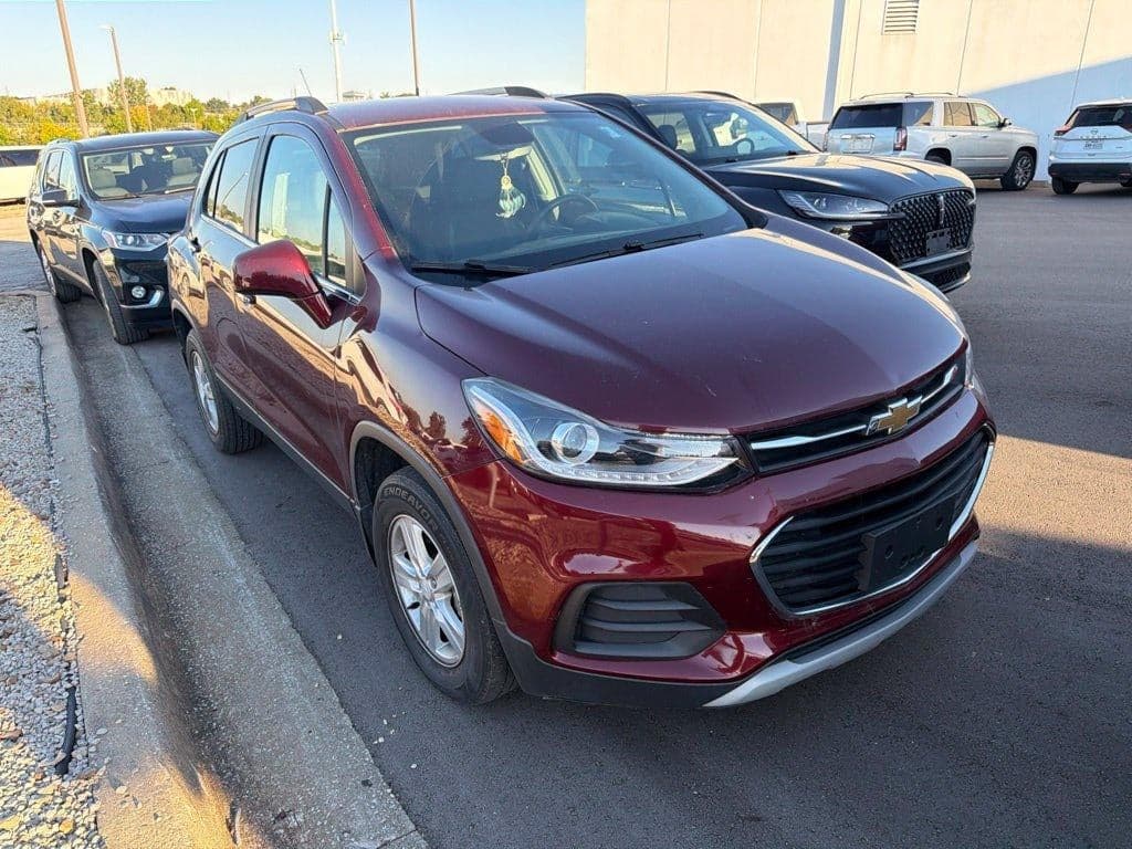 2017 Chevrolet Trax LT — photo 1 of 5