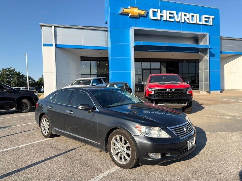 2011 Lexus LS 460 Base — photo 1 of 7