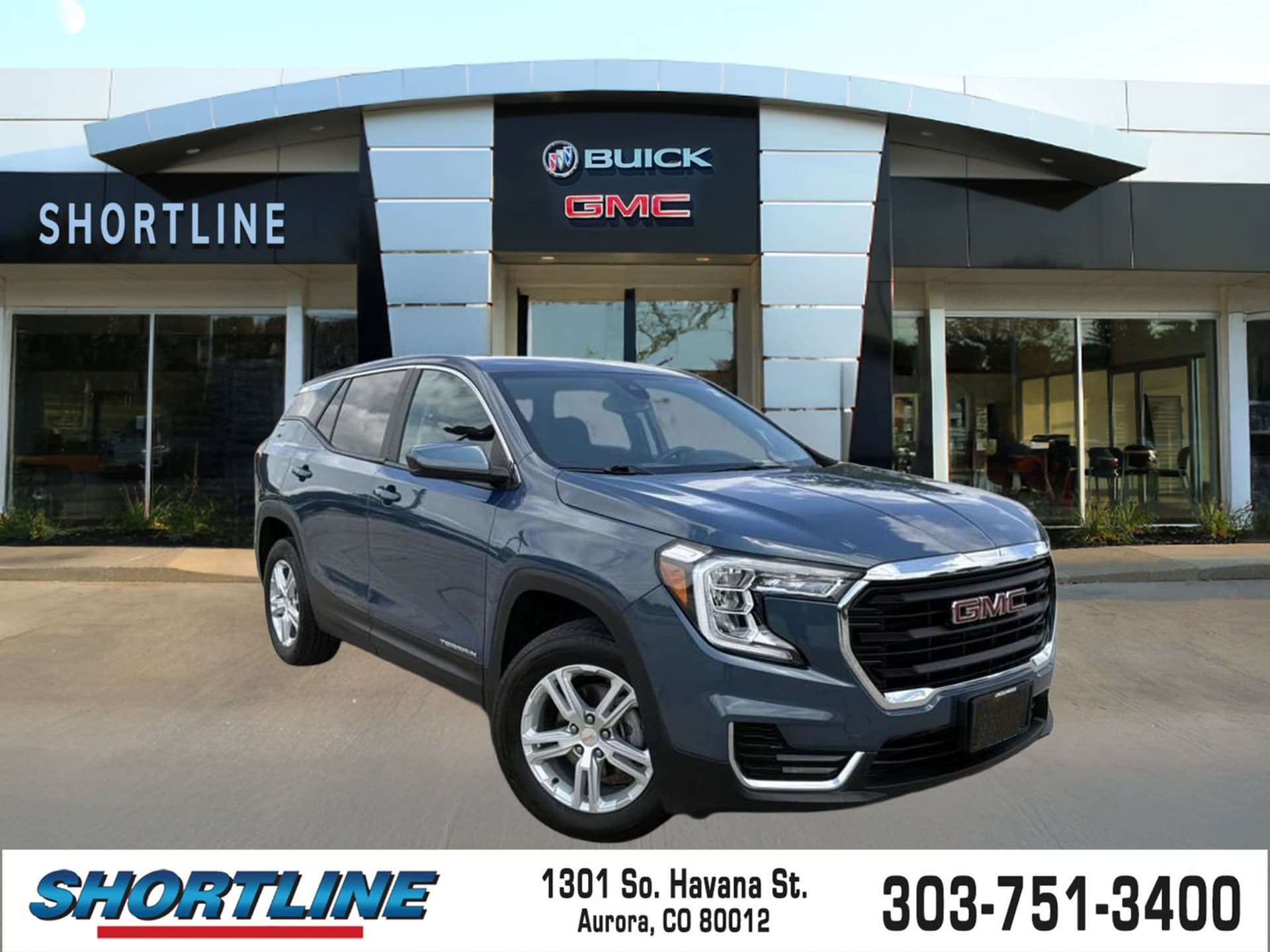 2024 GMC Terrain SLE — photo 1 of 5