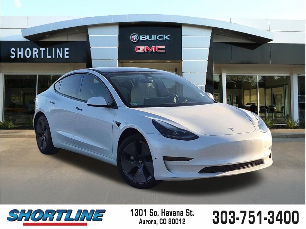2021 Tesla Model 3 Standard Range Plus Rear-Wheel Drive — photo 1 of 33