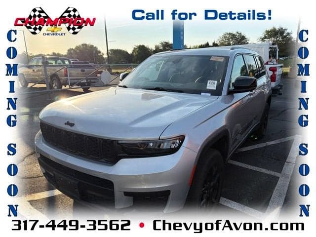2024 Jeep Grand Cherokee L Altitude — photo 1 of 13