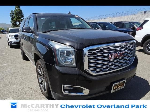 2019 GMC Yukon XL Denali — photo 1 of 5