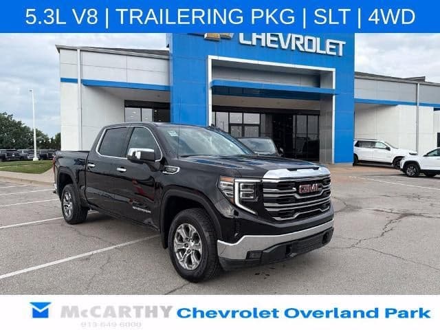 2025 GMC Sierra 1500 SLT — photo 1 of 5