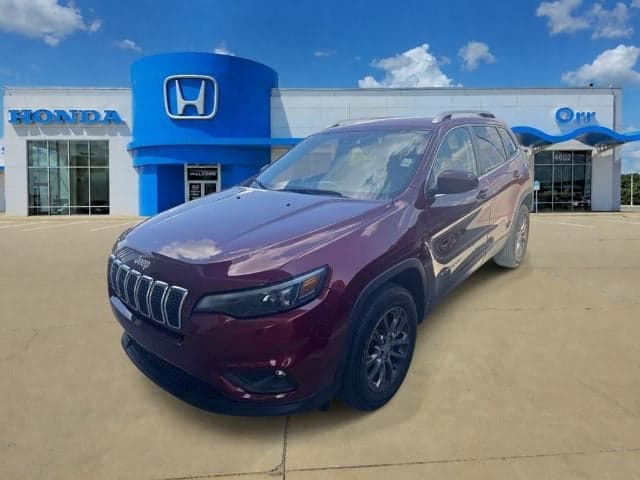 2021 Jeep Cherokee Latitude Lux — photo 1 of 49
