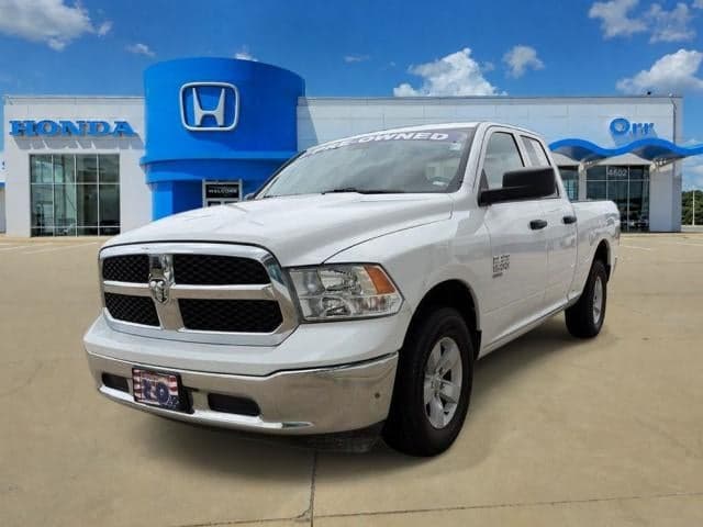 2024 RAM 1500 Classic SLT — photo 1 of 39