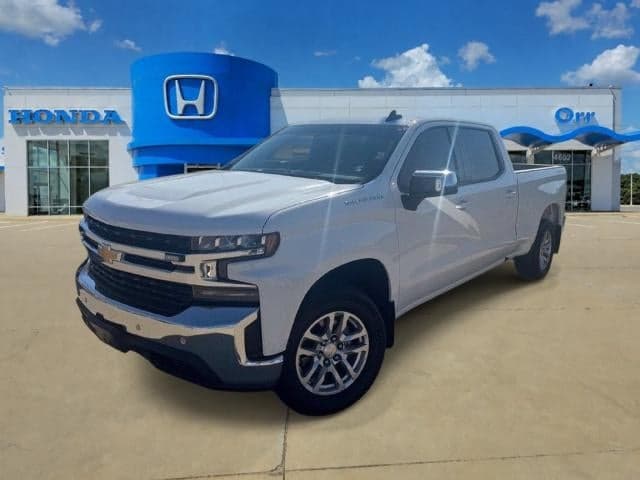 2019 Chevrolet Silverado 1500 LT — photo 1 of 51