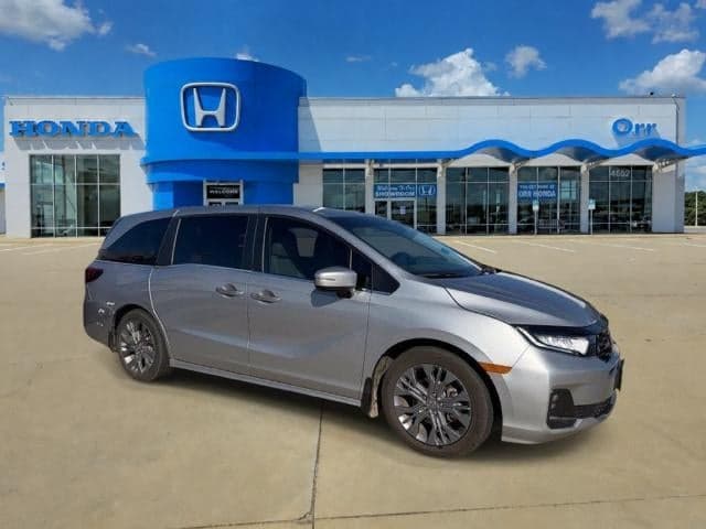 2025 Honda Odyssey Touring — photo 1 of 5