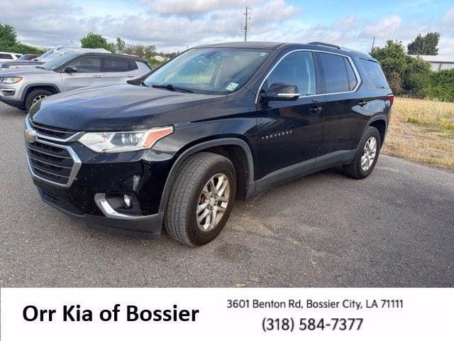 2018 Chevrolet Traverse Base — photo 1 of 36