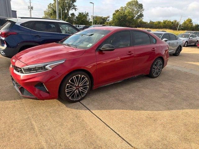 2023 Kia Forte GT — photo 1 of 5