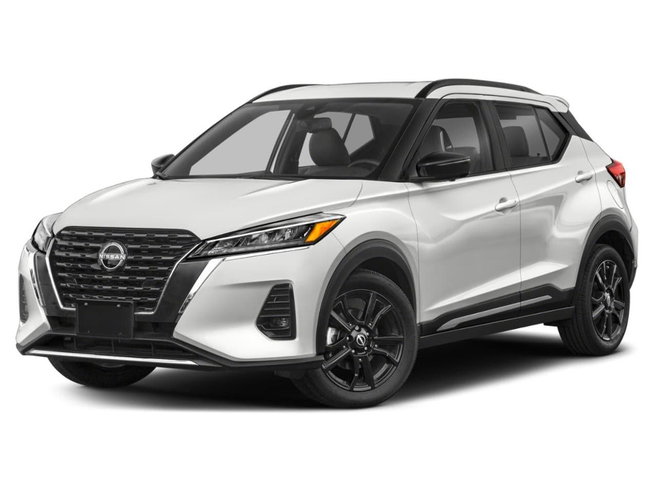 2023 Nissan Kicks SR — photo 1 of 16