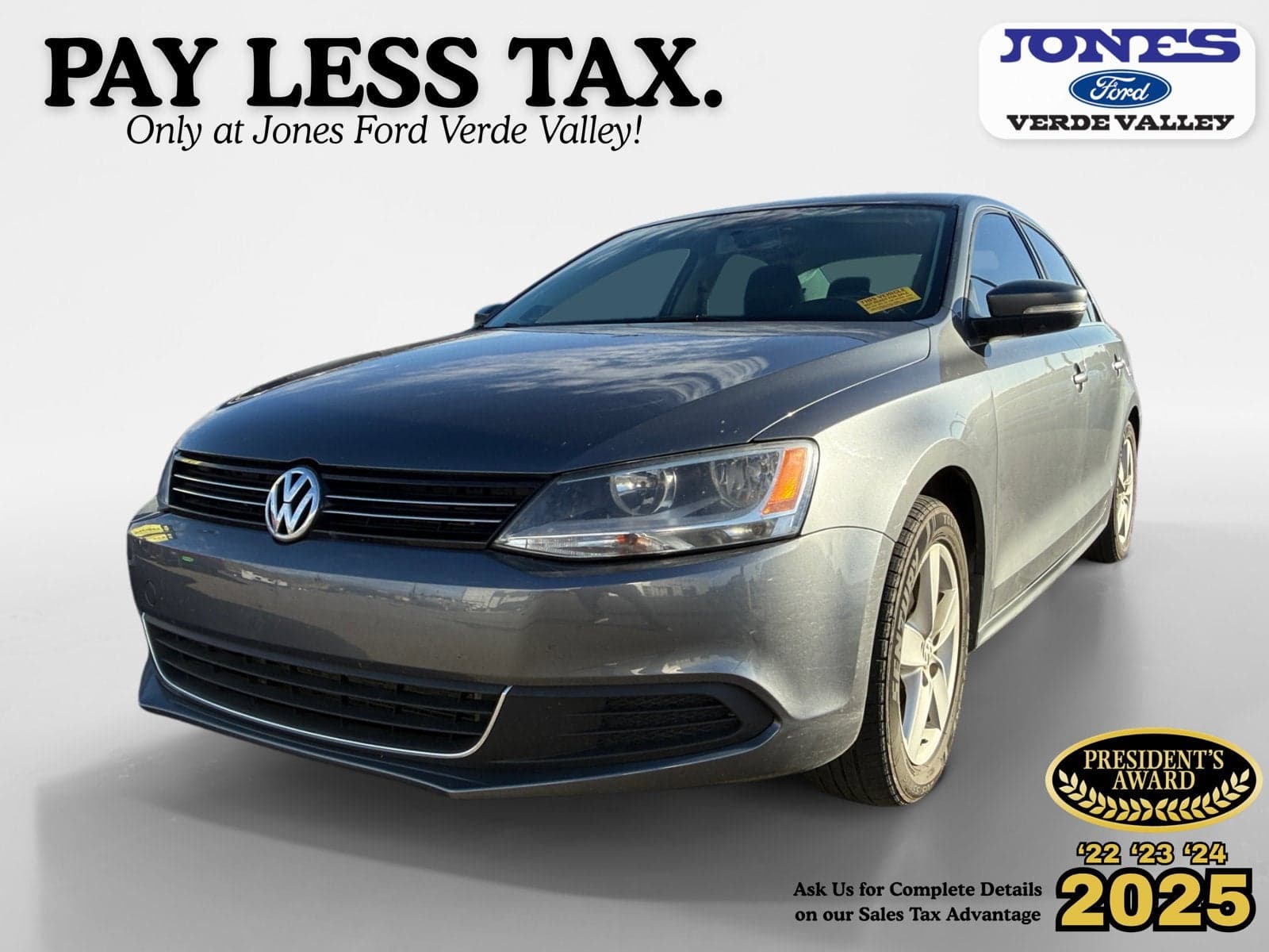 2014 Volkswagen Jetta Sedan TDI w/Premium — photo 1 of 12