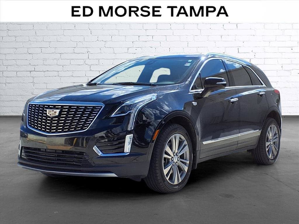 2025 Cadillac XT5 FWD Premium Luxury — photo 1 of 5
