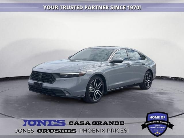 2017 Honda Accord Sedan Sport — photo 1 of 12