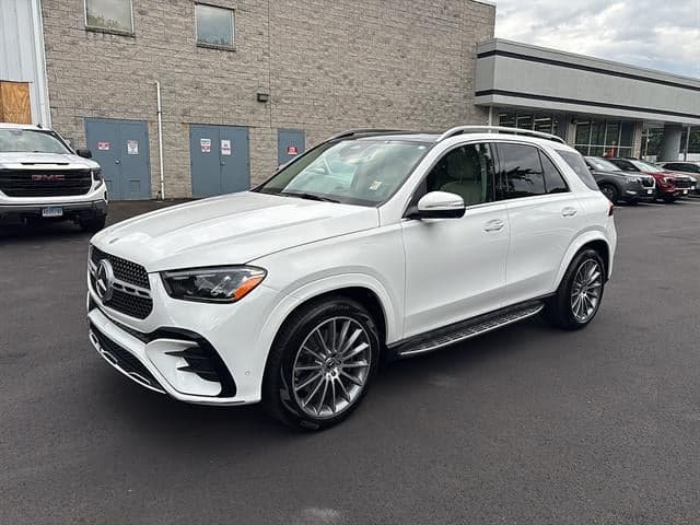 2024 Mercedes-Benz GLE Base — photo 1 of 34