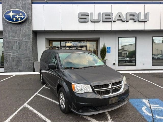 2012 Dodge Grand Caravan SXT — photo 1 of 10