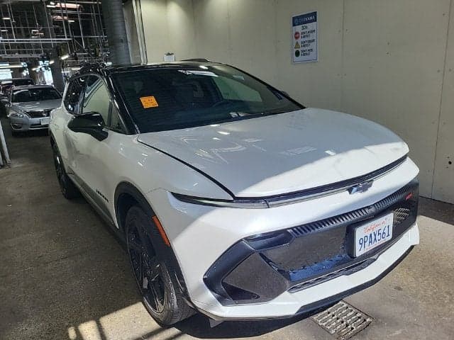 2024 Chevrolet Equinox EV RS — photo 1 of 28