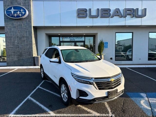 2023 Chevrolet Equinox LT — photo 1 of 10
