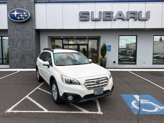 2015 Subaru Outback 2.5i Premium — photo 1 of 10