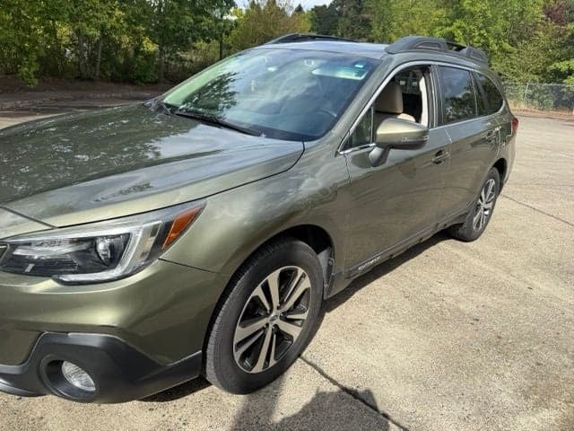 2019 Subaru Outback Limited — photo 1 of 16