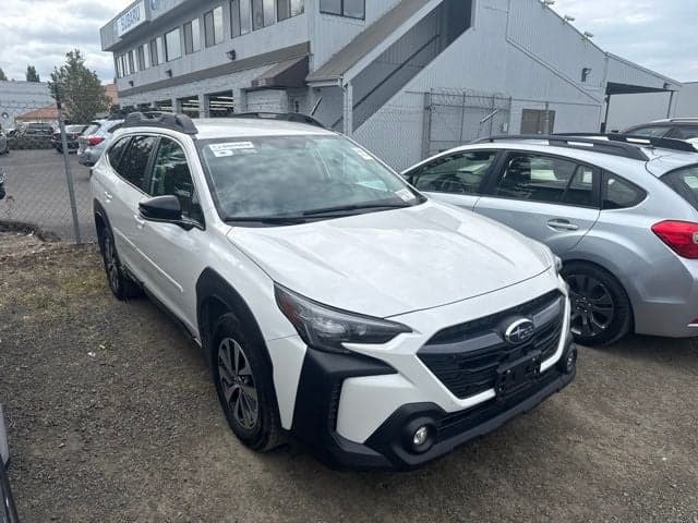 2025 Subaru Outback Premium — photo 1 of 22