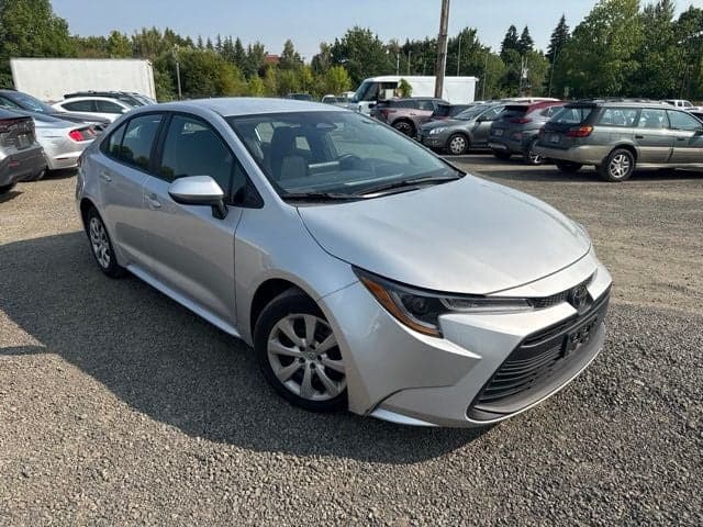 2025 Toyota Corolla LE — photo 1 of 23
