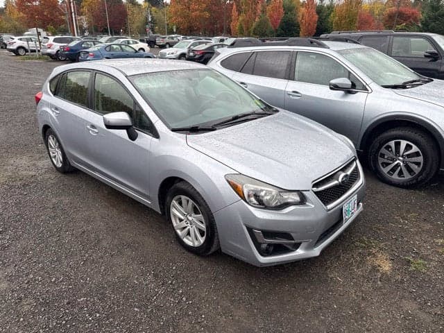 2016 Subaru Impreza Wagon 2.0i Premium — photo 1 of 5
