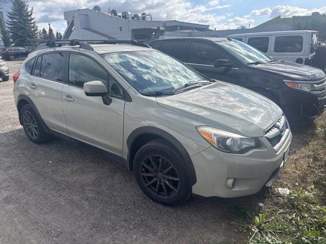 2014 Subaru XV Crosstrek Base — photo 1 of 5
