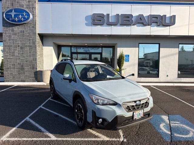 2022 Subaru Crosstrek Premium — photo 1 of 10