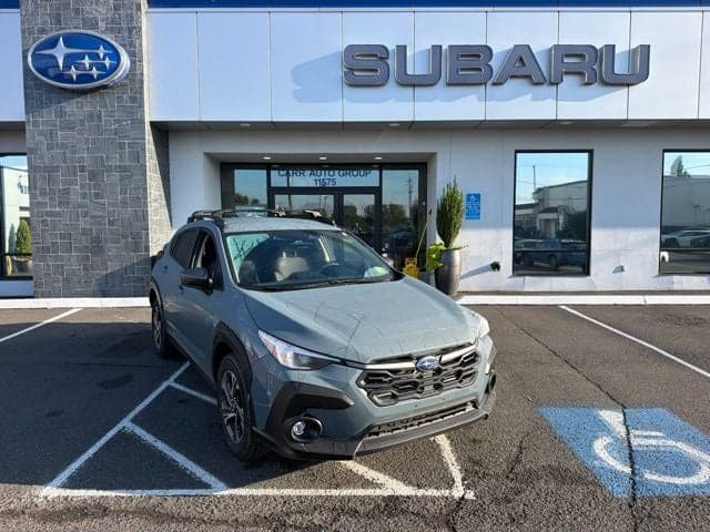 2025 Subaru Crosstrek Premium — photo 1 of 10