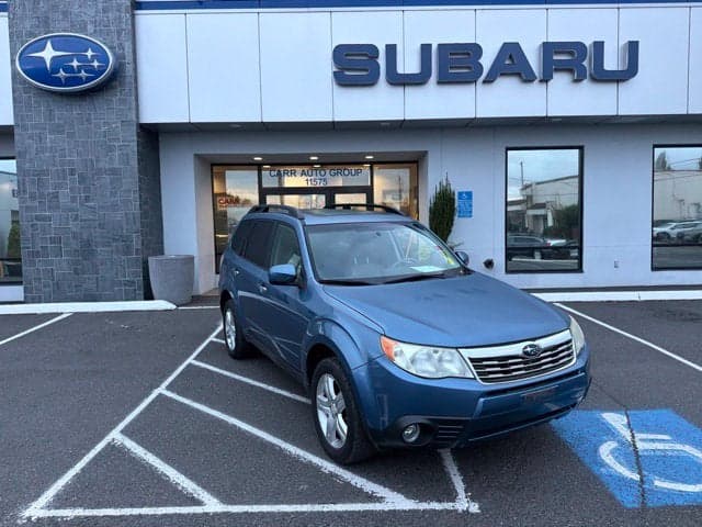 2010 Subaru Forester 2.5X Limited — photo 1 of 10