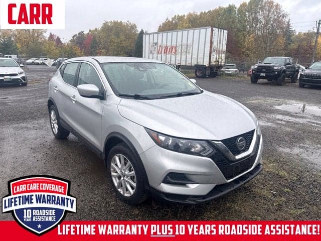 2022 Nissan Rogue Sport S — photo 1 of 5