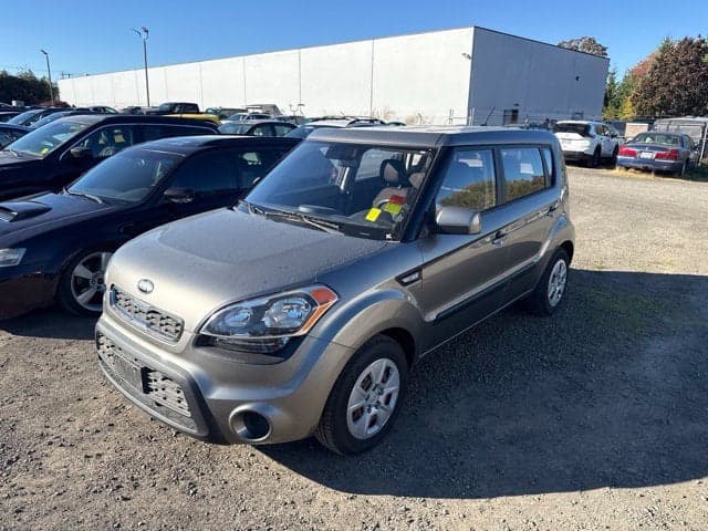 2013 Kia Soul Base — photo 1 of 5
