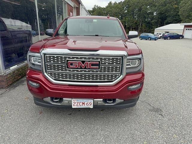 2018 GMC Sierra 1500 Denali — photo 1 of 5