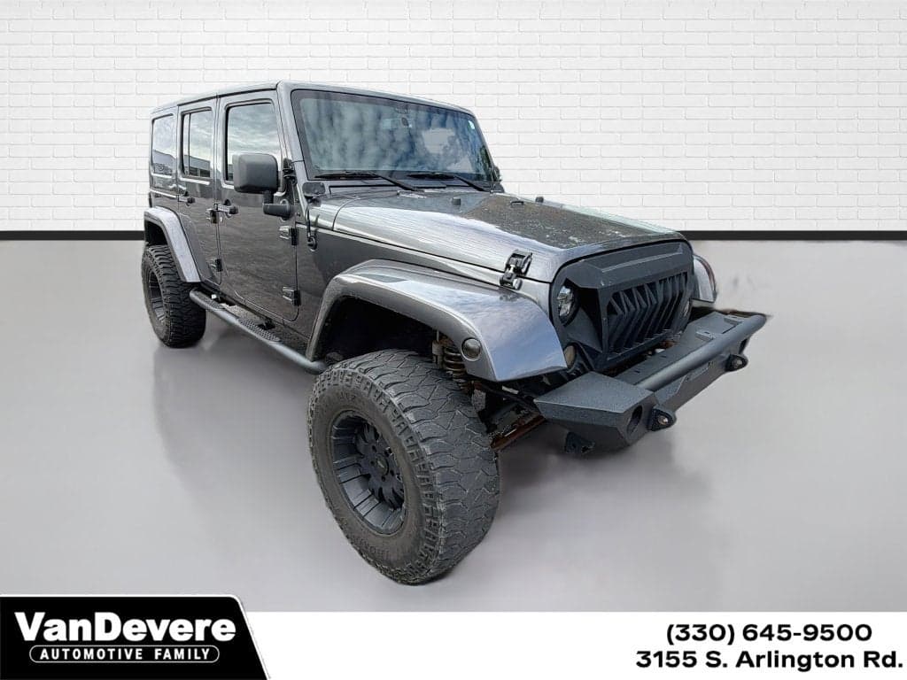 2018 Jeep Wrangler JK Sahara — photo 1 of 5